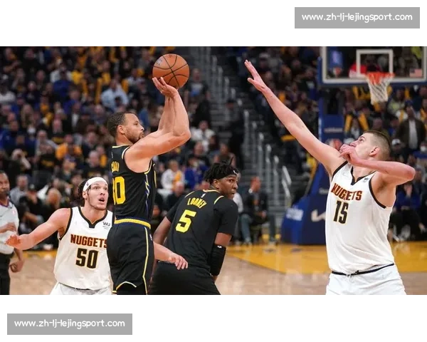 史密斯裸绞普莱斯豪取两连胜,统治级表现彰显实力差距 史密斯裸绞普莱斯豪取两连胜,统治级表现彰显实力差距